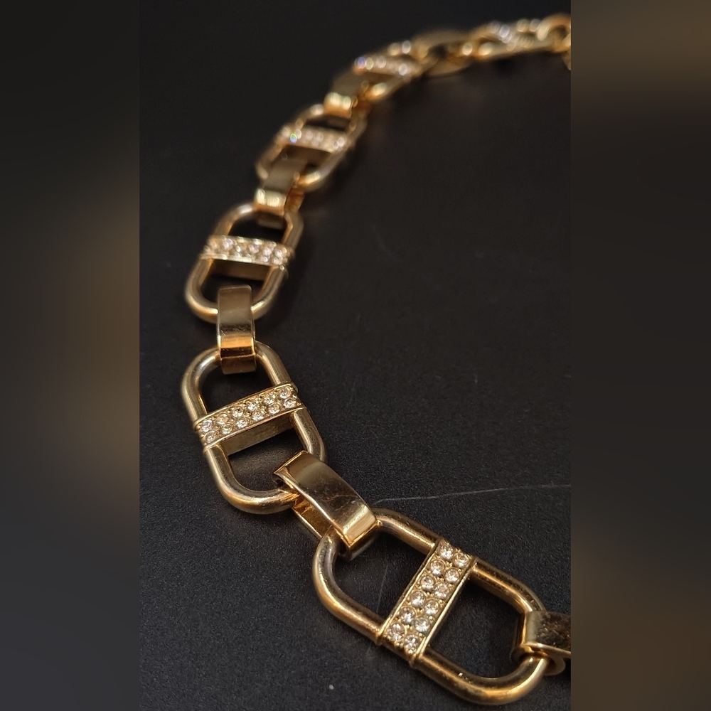 Ann Taylor Gold Tone Paper Clip Rhinestone Chunky Necklace Choker - Picture 4 of 14
